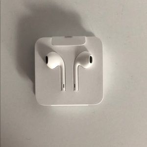 Apple Headphones